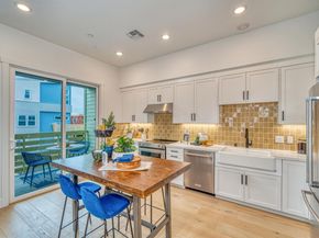 28951 Parkridge Loop 87, Hayward CA 94544