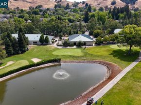 1112 Rockledge Ln 6, Walnut Creek CA 94595