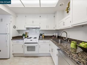1112 Rockledge Ln 6, Walnut Creek CA 94595