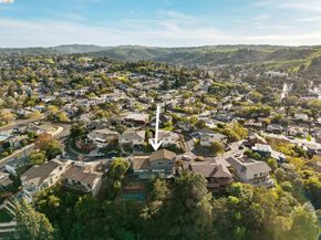 2115 Valente Cir, Martinez CA 94553