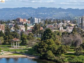 1 Lakeside Dr 911, Oakland CA 94612