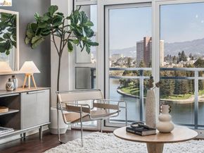1 Lakeside Dr 911, Oakland CA 94612
