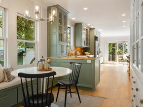 1101 Clarendon Crescent, Oakland CA 94610