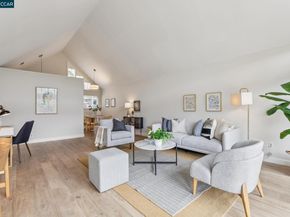122 Ascot Ct B, Moraga CA 94556