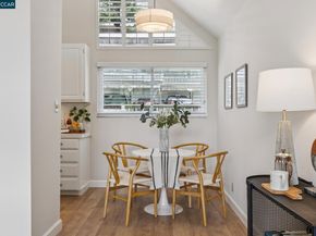 122 Ascot Ct B, Moraga CA 94556