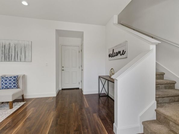2305 Gibbons St, Hayward CA 94541