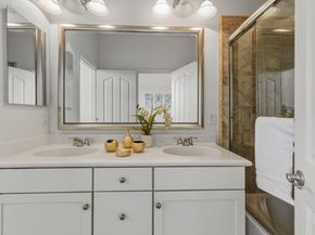 2305 Gibbons St, Hayward CA 94541