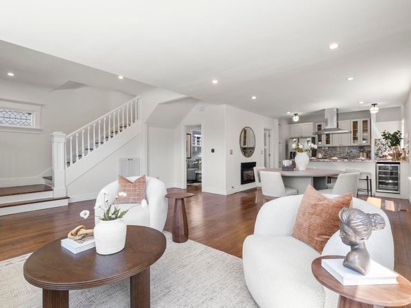 3306 West St, Oakland CA 94608