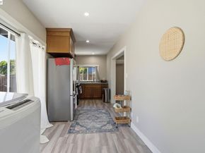 2102 Overhill Rd, Concord CA 94520