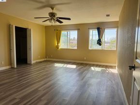 2102 Overhill Rd, Concord CA 94520