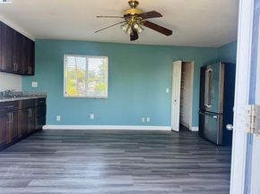 2102 Overhill Rd, Concord CA 94520