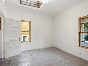 522 63rd, Oakland CA 94609