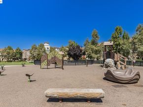 1427 Lavender Loop, Milpitas CA 95035
