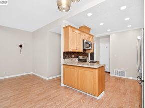 3861 Vine St, Pleasanton CA 94566