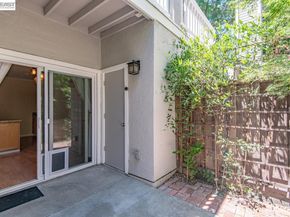 3861 Vine St, Pleasanton CA 94566