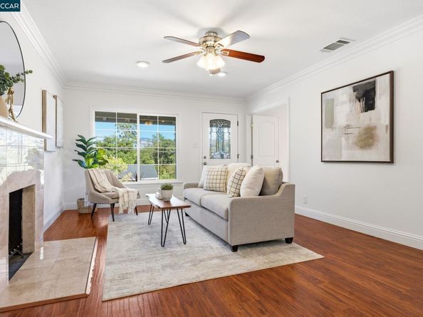 1277 Juanita Dr, Lafayette CA 94595