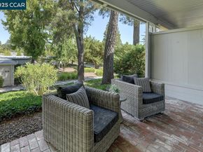 2321 Tice Creek Dr 2, Walnut Creek CA 94595