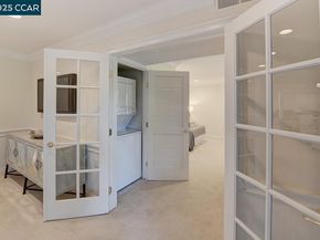 2321 Tice Creek Dr 2, Walnut Creek CA 94595
