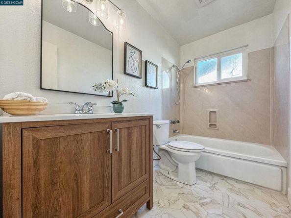 7459 Limerick Ave, Dublin CA 94568