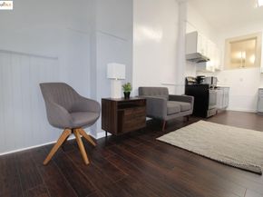 1502 8th ST, Oakland CA 94607