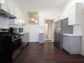 1502 8th ST, Oakland CA 94607