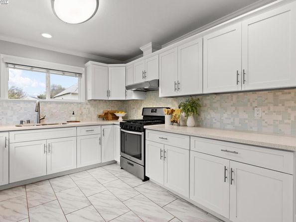 633 N P St, Livermore CA 94551