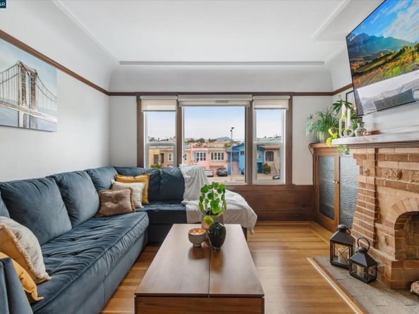 1118 Geneva Ave, San Francisco CA 94112