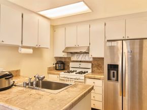 33010 Lake Mead Dr, Fremont CA 94555