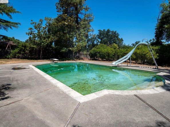 196 Crest Ave, Alamo CA 94507
