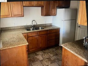 5936 Martin Luther King Jr Way, Oakland CA 94609