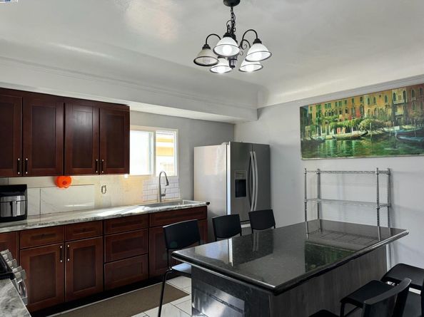 1436 52Nd Ave, Oakland CA 94601