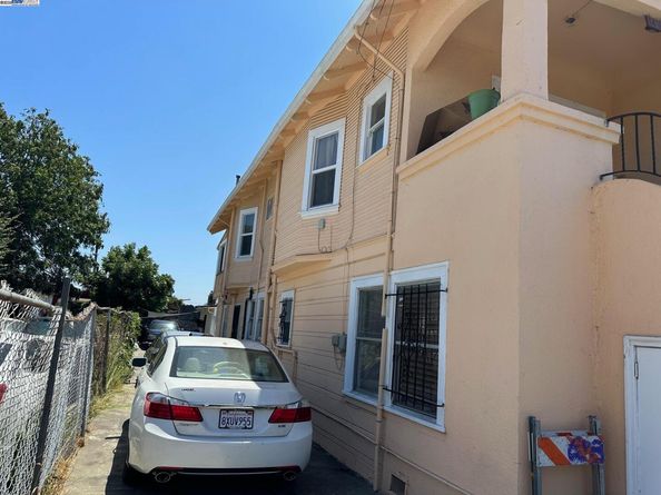 1436 52Nd Ave, Oakland CA 94601