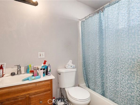 115 W Avenue 43, Los Angeles CA 90065