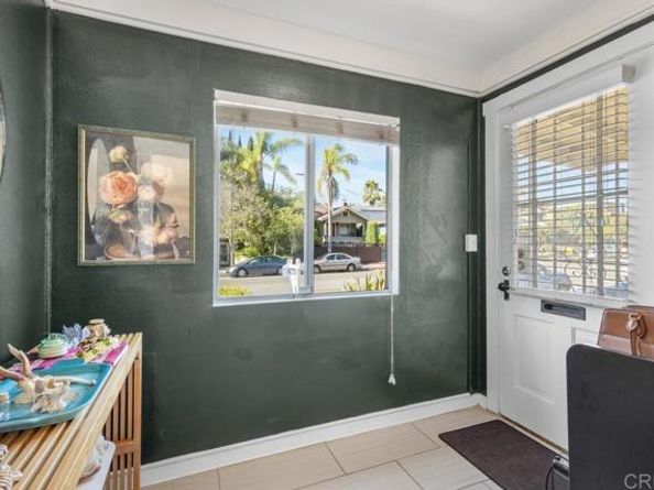 1607 Robinson Avenue, San Diego CA 92103