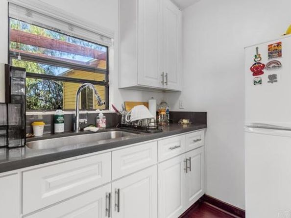 1607 Robinson Avenue, San Diego CA 92103