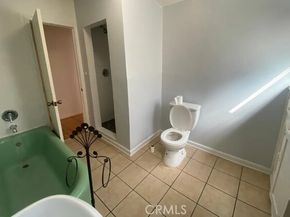 1816 W 76th Street, Los Angeles CA 90047