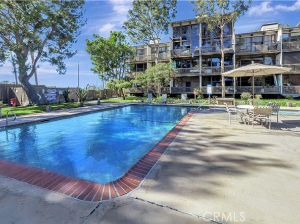 6331 Marina Pacifica, Long Beach CA 90803