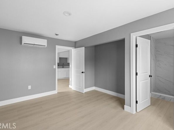 943 N Washington Place, Long Beach CA 90813
