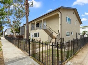 943 N Washington Place, Long Beach CA 90813