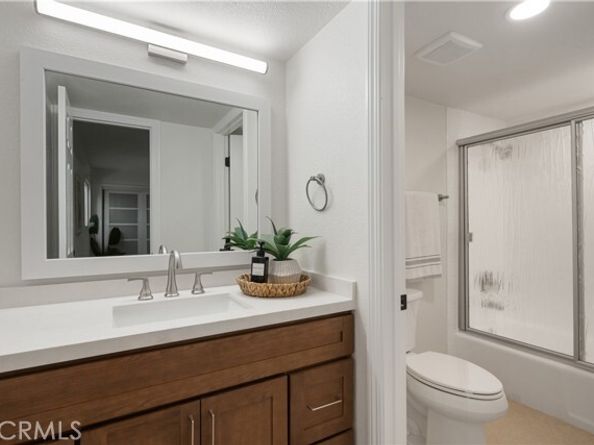 32001 Via Coyote, Laguna Hills CA 92679