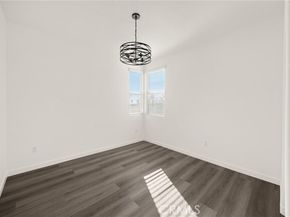 2323 Apple, Upland CA 91786