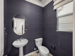 2323 Apple, Upland CA 91786