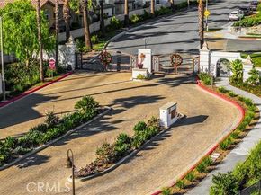 2323 Apple, Upland CA 91786