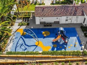 2323 Apple, Upland CA 91786