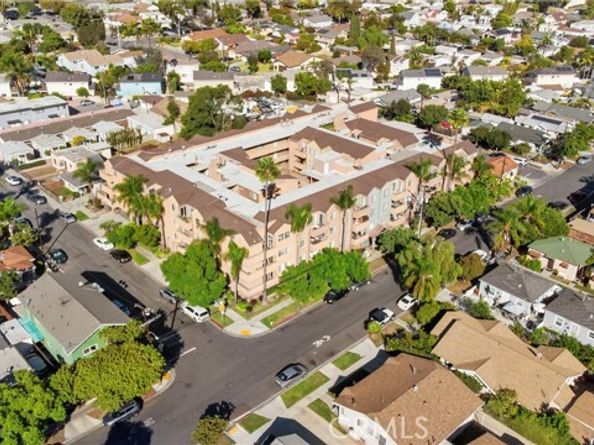 2507 E 15th 304, Long Beach CA 90804