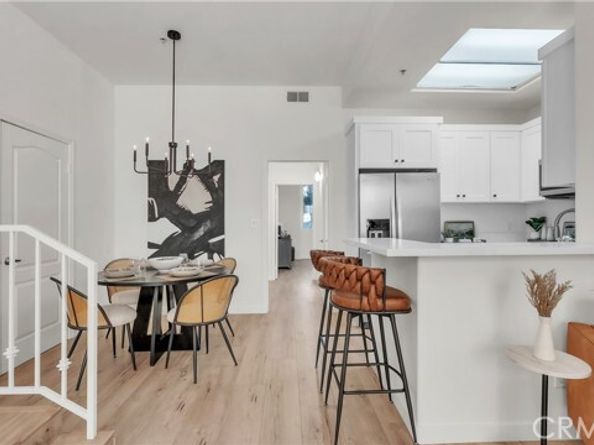 7111 La Tijera C101, Westchester (los Angeles) CA 90045