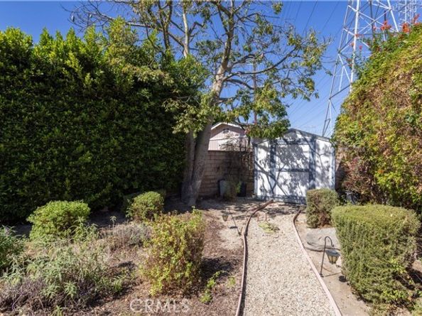 11117 Sylvan Street, North Hollywood (los Angeles) CA 91606