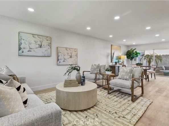 568 El Cabrillo, Placentia CA 92870