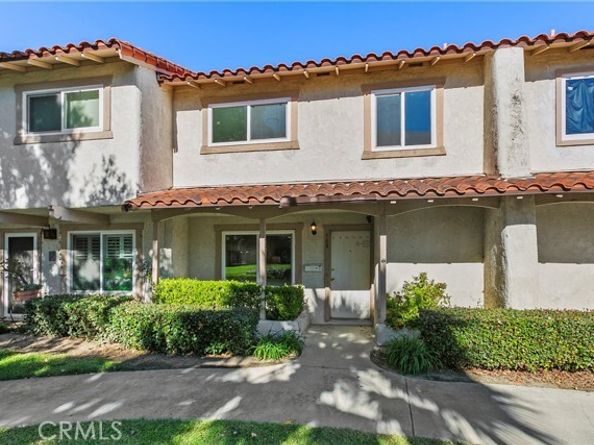 568 El Cabrillo, Placentia CA 92870