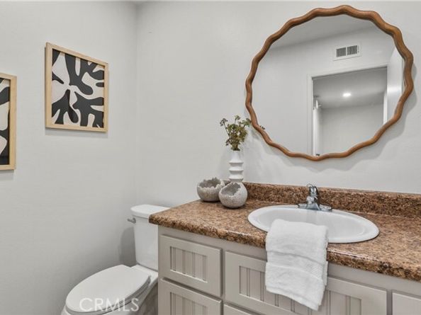 568 El Cabrillo, Placentia CA 92870